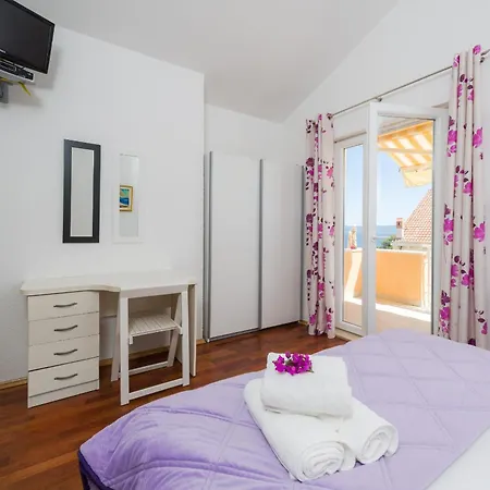 Nada Apartmán Bol